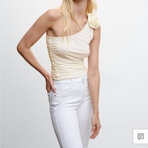 One shoulder flower top